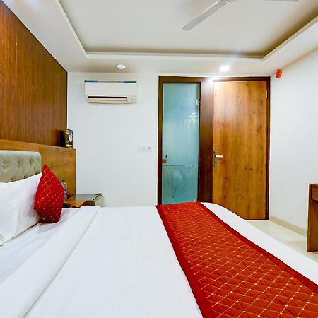 Hotel Grand Qubic Near Delhi Airport Nuova Delhi Esterno foto